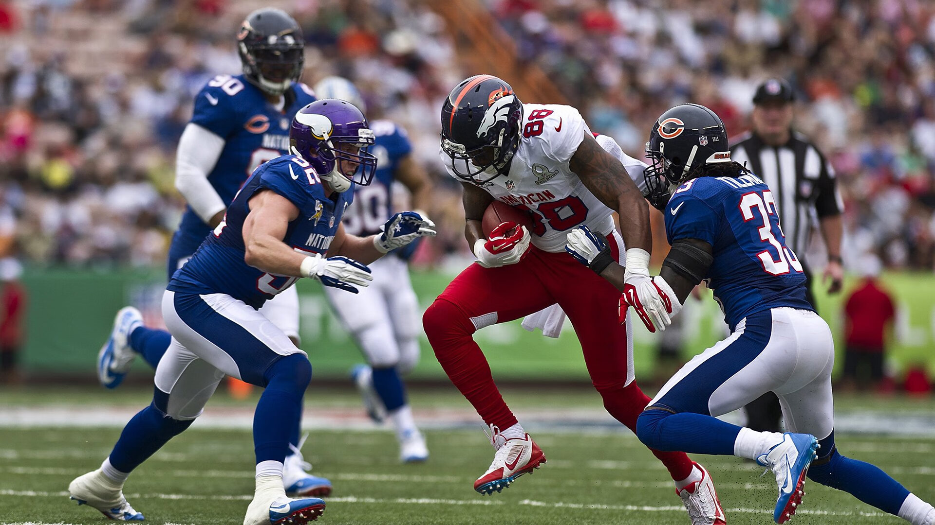 乐鱼全站-季后赛首轮对心理战的影响，首次季后赛得分